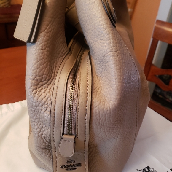 Coach handbag - Picture 3 of 16
